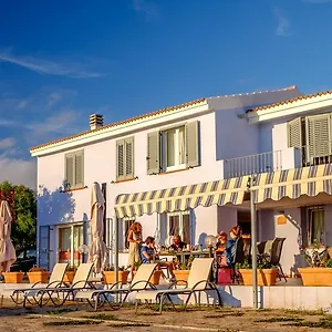 https://villa-pischinas.in-sardinia.net